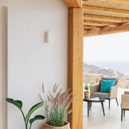 Birdhouse Private Luxury Вилла