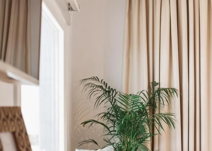 Birdhouse Private Luxury - Romantic Couple Retreat * Agios Ioannis Diakoftis