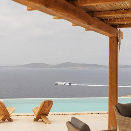 Villa Birdhouse Private Luxury - Romantic Couple Retreat *