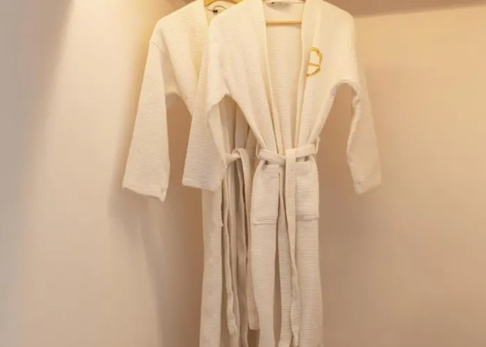 Birdhouse Private Luxury 别墅 *