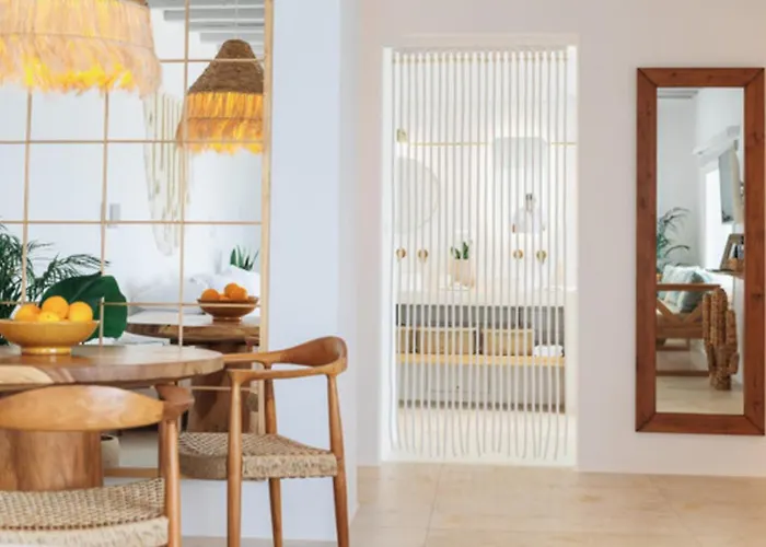 Birdhouse Private Luxury - Romantic Couple Retreat *