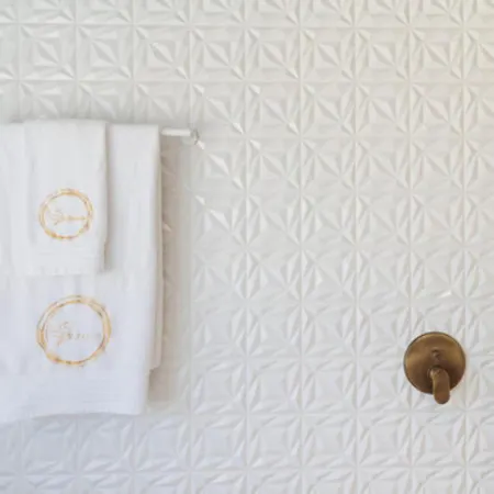 Birdhouse Private Luxury